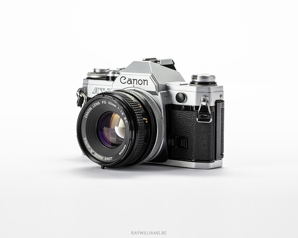 Canon AT-1 (1976)