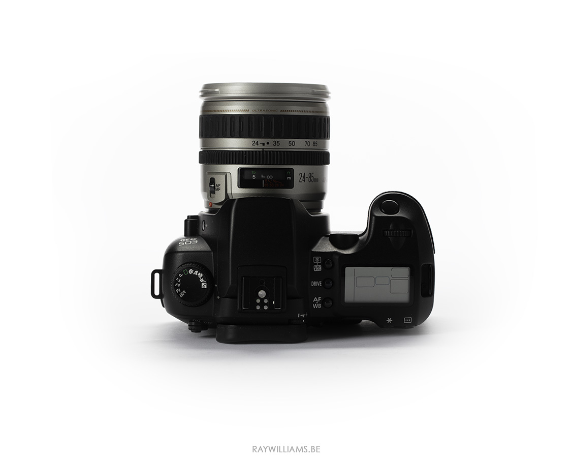 Canon EOS D30 (2000)